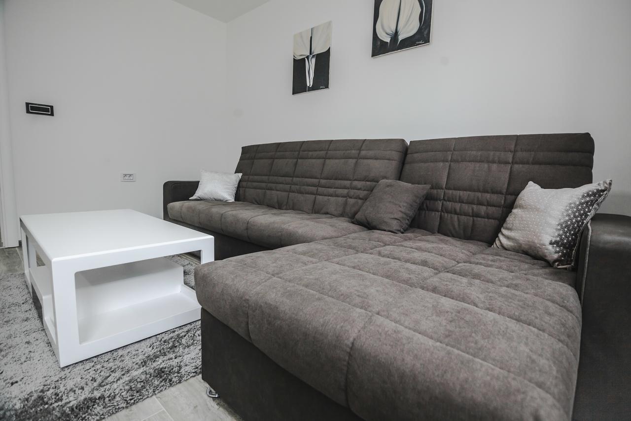Kristal Apartmani 아란젤로바츠 외부 사진